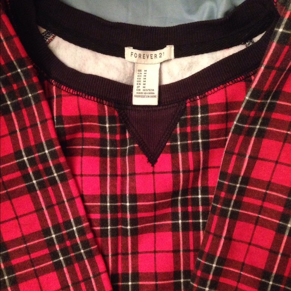 Sweatshirt - Picture 2 of 2