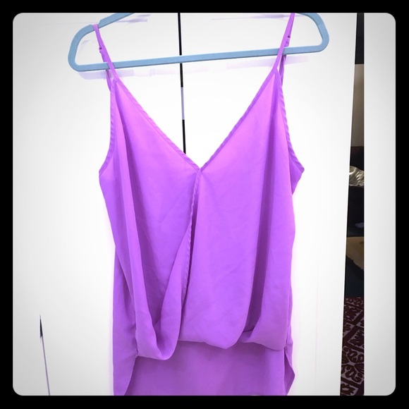 SALE🎉 Violet 💜 High-Low Tank Top - Picture 1 of 2