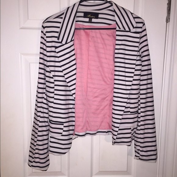 Black and white stripes blazer