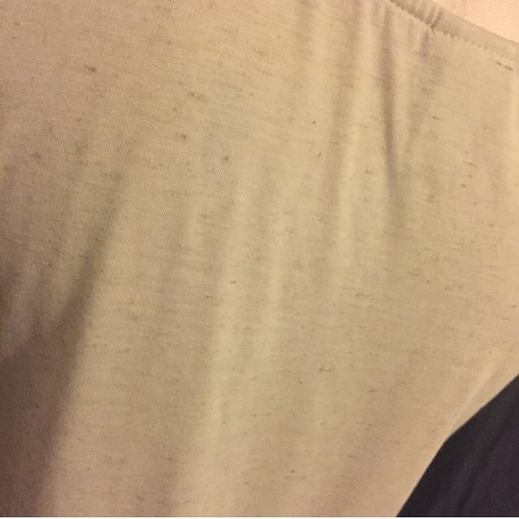 Corral tee shirt with hearts. - Picture 4 of 4