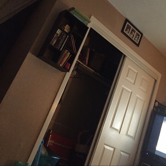 Meet your Posher, Pamela - Picture 1 of 1