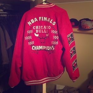 Vintage Bulls championship reversible jacket 1996