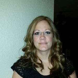 Meet your Posher, Kelli