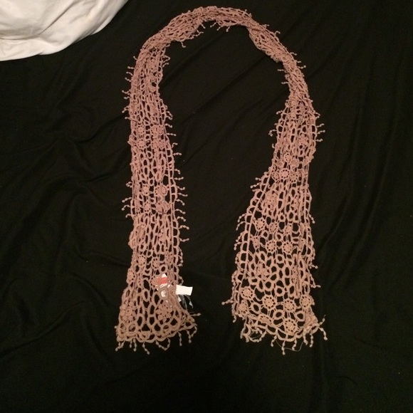Old navy scarf