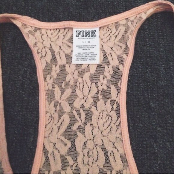 tank top with a lace back - Picture 2 of 2