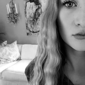 Meet your Posher, Avery