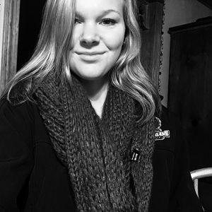 Meet your Posher, Alex