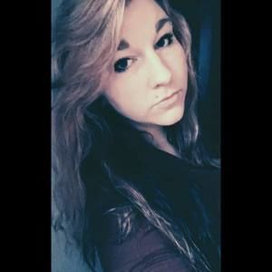 Meet your Posher, Danica