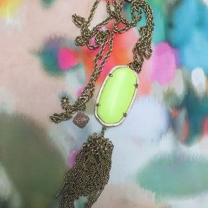 Kendra Scott necklace