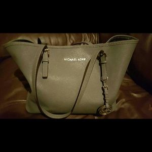 MK medium size purse