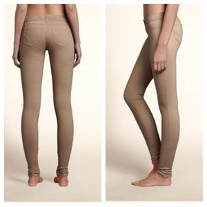 ▪️RESERVED▪️Hollister khaki skinny jeans
