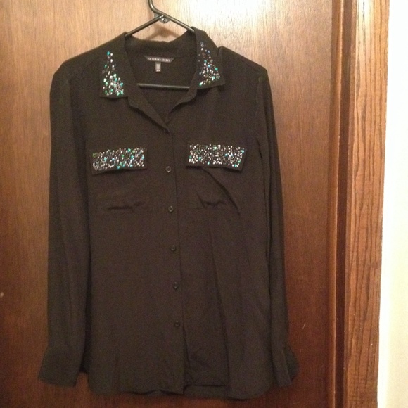 VS button up dressy top