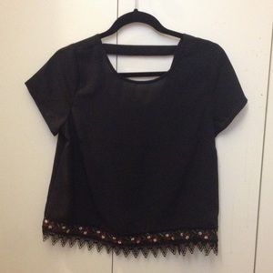 light black embroidered floral detail trim tee