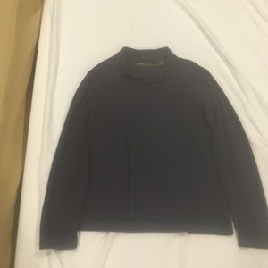 Long sleeved Perry Ellis