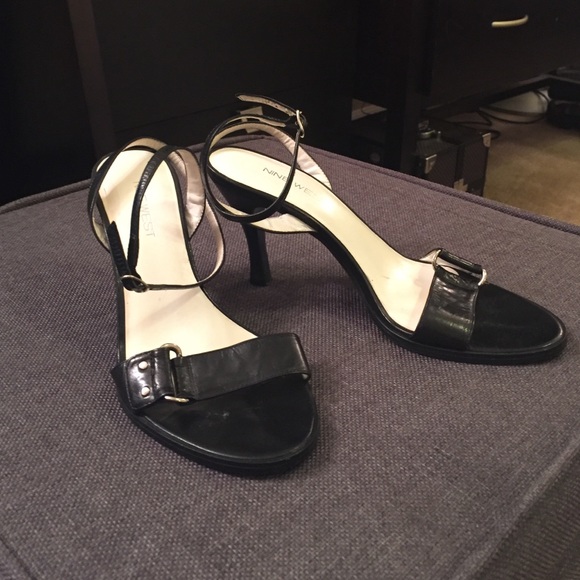Nine West Genuine Leather Strappy Pump