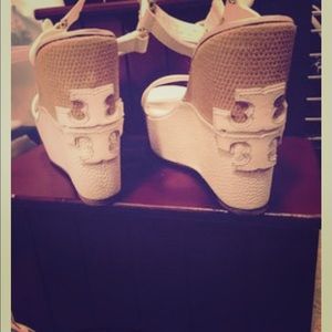 Tory Burch Shoes