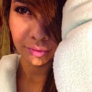 Meet your Posher, Lucy