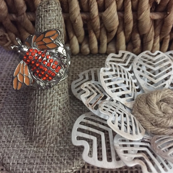 Jewelry - Sz 6.5 Orange Bee ring