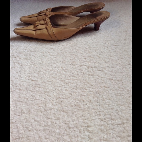 ✏️Hype open back shoes - Picture 3 of 4