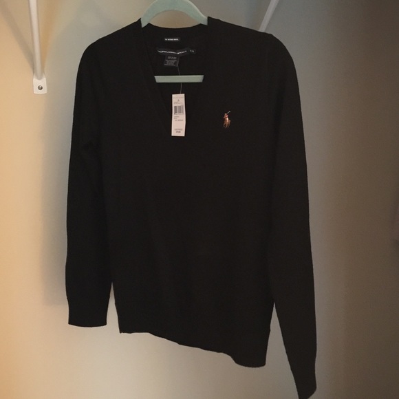 Greate Ralph Lauren sport black v neck sweater