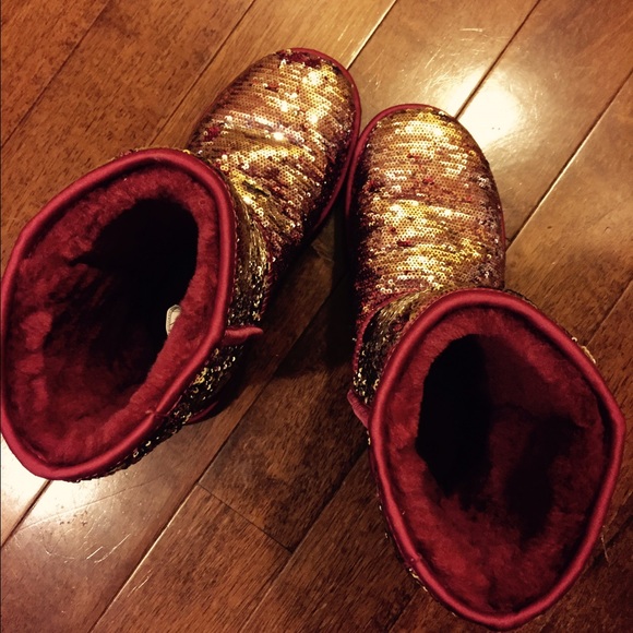Uggs size 7