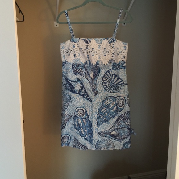 Great Lilly Pulitzer dress!
