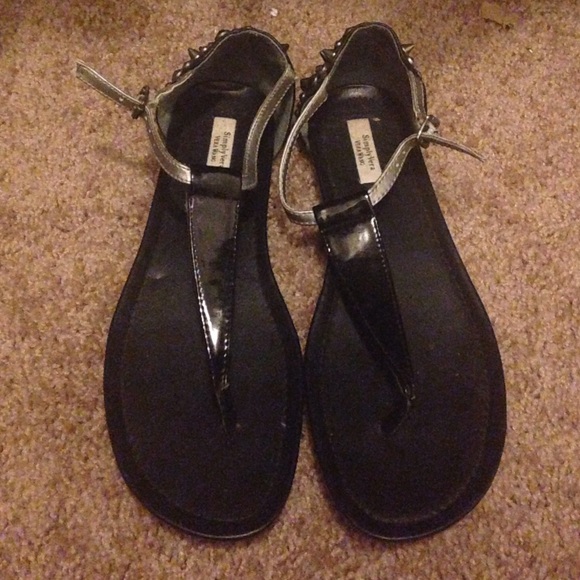 Vera Wang Sandal Flats with Spikes on the Back