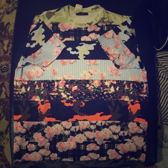 Givenchy Floral Print t-shirt