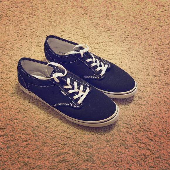 Vans size 7