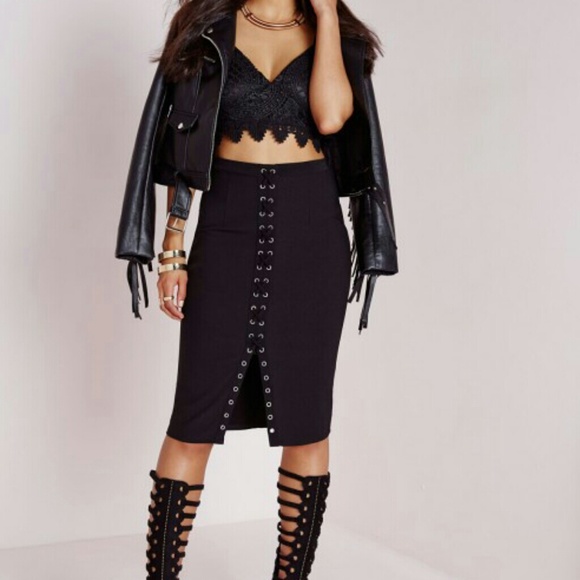 Midi lace up skirt