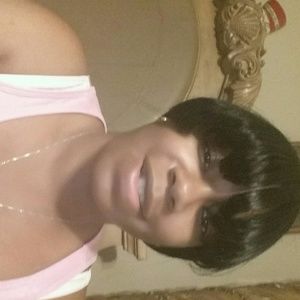 Meet your Posher, Roberta