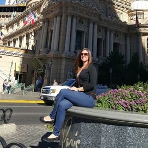 Meet your Posher, Samantha