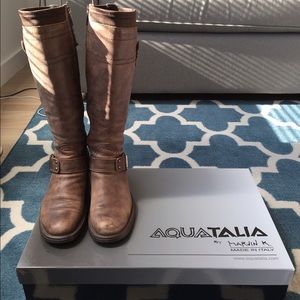 For sale are super cute and comfy riding boots!