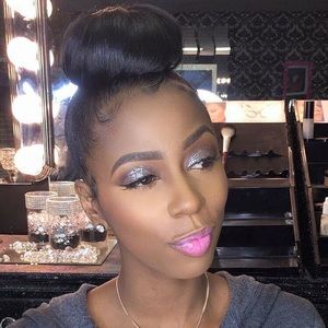 Meet your Posher, Imani