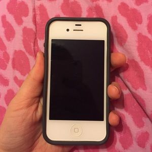 Used iPhone 4/4s case