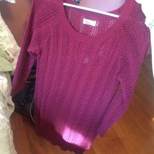 Maroon sweater