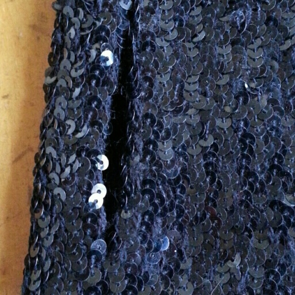 Gloves - Picture 3 of 3