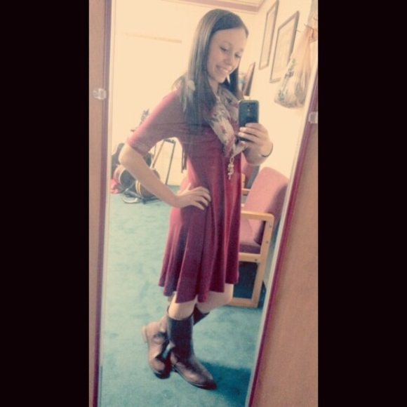 Meet your Posher, Brandi - Picture 1 of 1