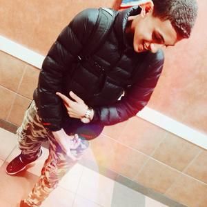 Meet your Posher, Hasan