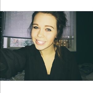 Meet your Posher, Faith