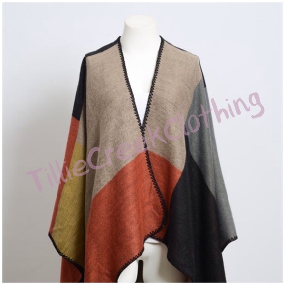 Mocha & Mustard Color Block Blanket Wrap/Poncho - Picture 3 of 3