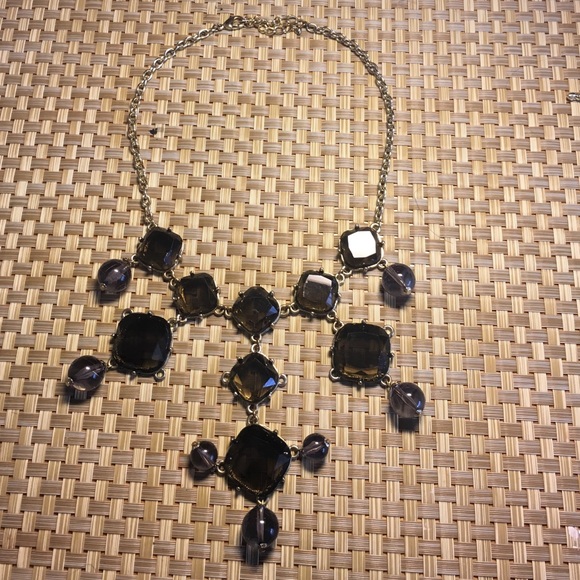 Francesca's Statement Necklace - Picture 3 of 4