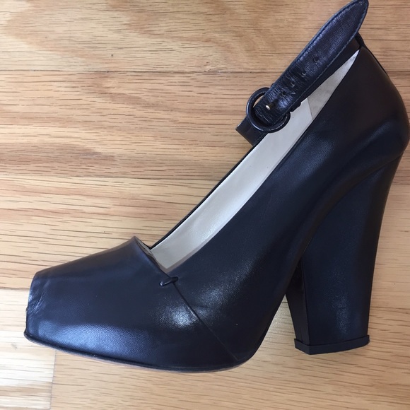 YSL open toe black wedges 38 - Picture 2 of 4