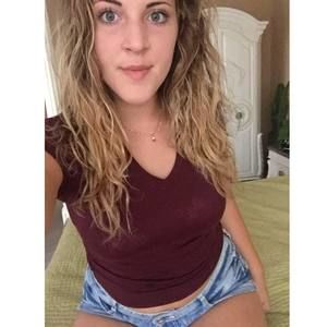 Meet your Posher, Victoria