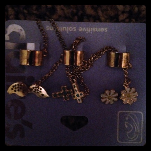 Cuff earrings