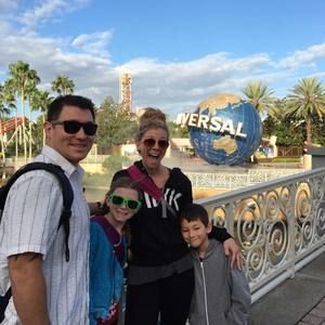 Meet your Posher, Crystal