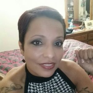 Meet your Posher, Carol-lynn