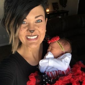 Meet your Posher, Brooke