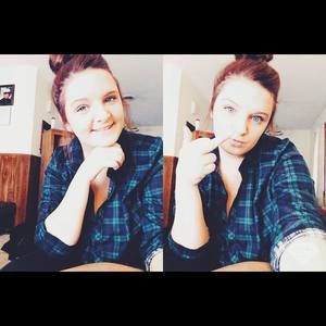 Meet your Posher, Kayla