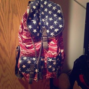 Brand new American flag bag! 🇺🇸🇺🇸